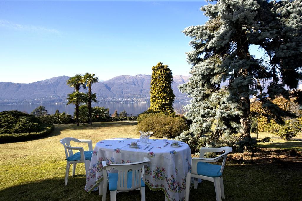 Villa Panorama Porto Valtravaglia Eksteriør bilde