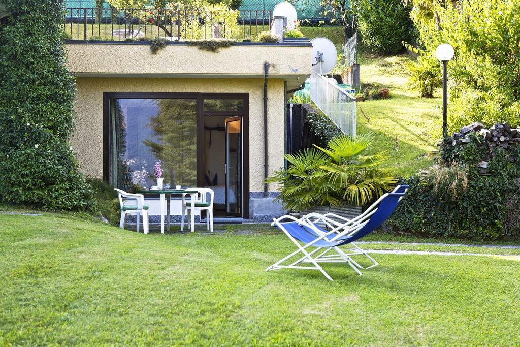 Villa Panorama Porto Valtravaglia Eksteriør bilde