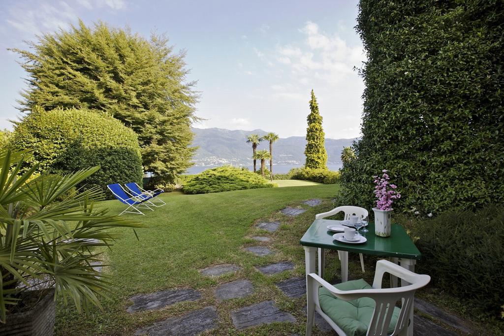 Villa Panorama Porto Valtravaglia Eksteriør bilde