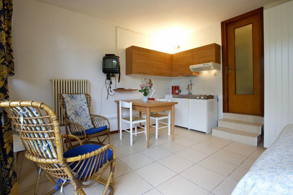 Villa Panorama Porto Valtravaglia Eksteriør bilde