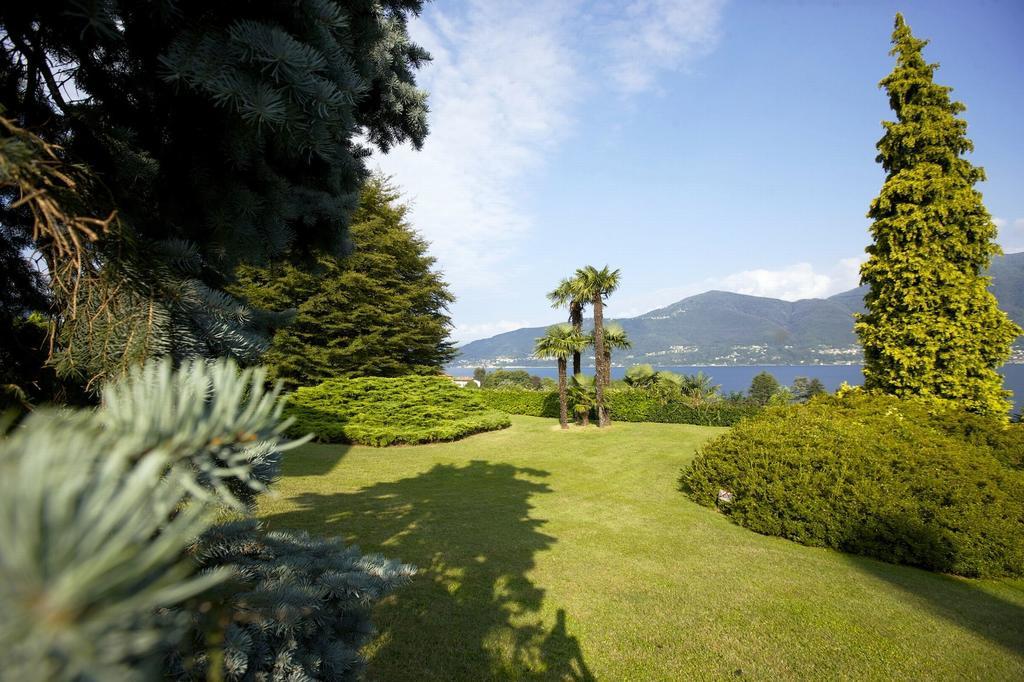 Villa Panorama Porto Valtravaglia Eksteriør bilde